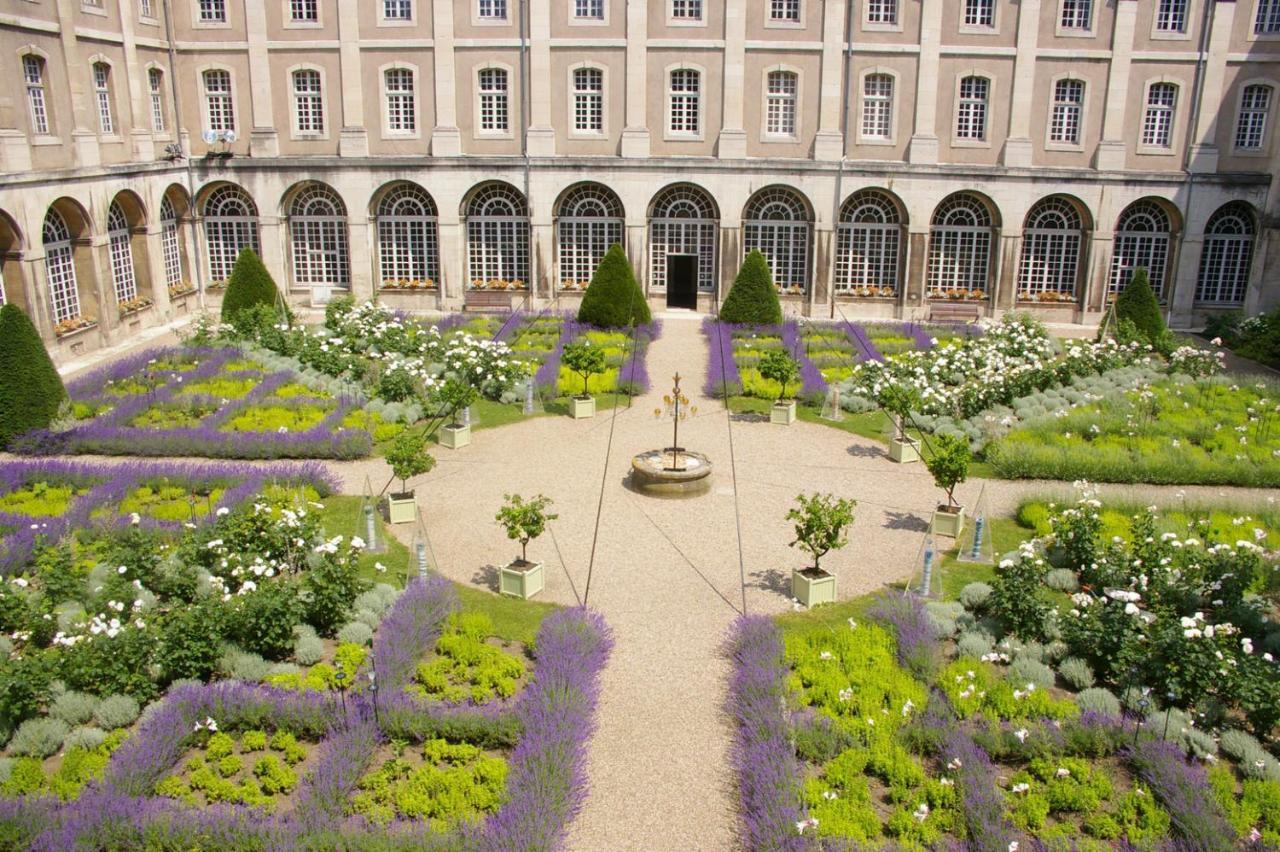 Hotel De L'Abbaye Des Premontres Понт-а-Муссон Экстерьер фото